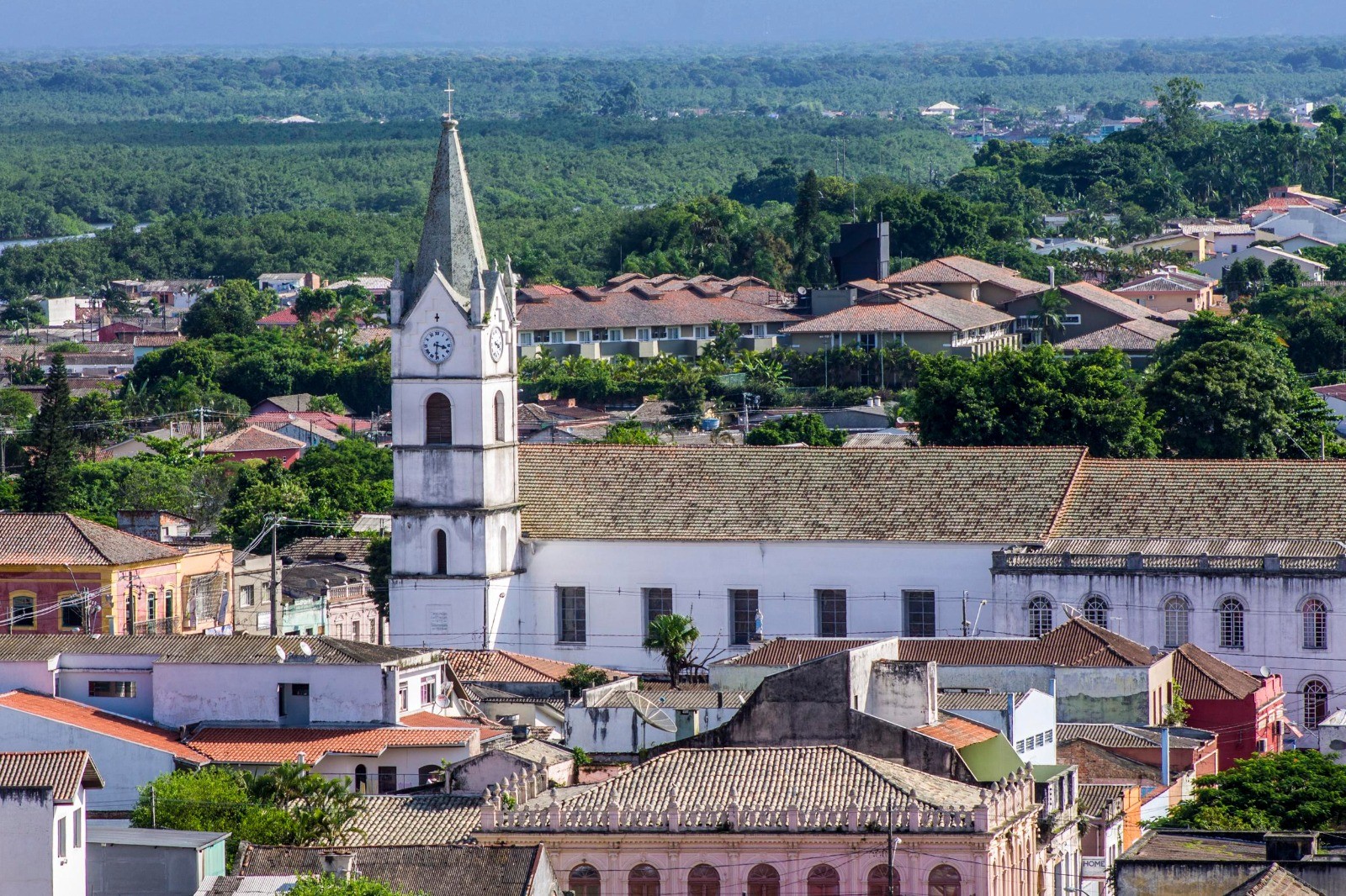 Construções religiosas em Paranaguá - Porto Guará.jpg